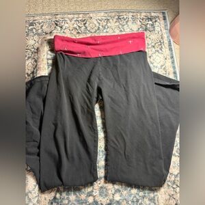 Aerie Black Leggings with Red Waistband